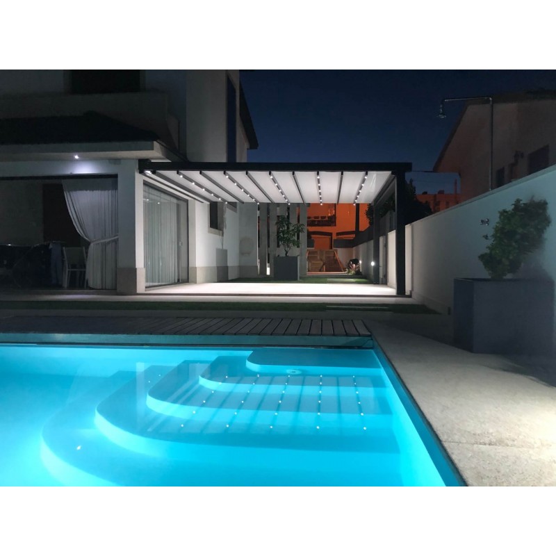 Pergola Toile Rétractable S-Luxe Sauleda® Technical Étanche Adossée Électrique (Télécommande) Sur Mesure