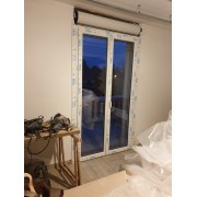 Porte fenêtre pvc VEKA 2 vantaux pose en rénovation sur dormant éxistant aile de 65 mm