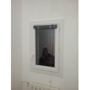 Fenêtre PVC 1 vantail tirant droit 900x600  dormant rénovation aile 40 mm