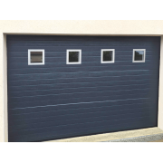 Porte de Garage Sectionnelle Avec Hublots Carrés Inox Manuelle Panneaux Finition Rainuré Gris 7016 RT200 Sur Mesure