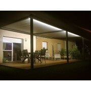 Pergola toile enroulable solaire Dickson
