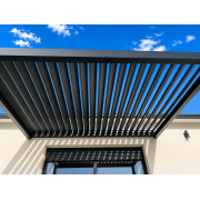 Pergola bioclimatique lames perpendiculaires 4x3m gris anthracite