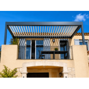 Pergola bioclimatique 5.48 x 2.3 m lames perpendiculaires 
