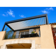 Pergola bioclimatique 5.48 m lames perpendiculaires 