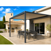 Pergola toile enroulable 4x4 en Corse