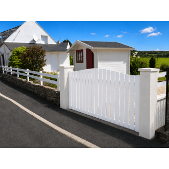 Portail PVC Coulissant Mel Lames Verticales Forme Droit