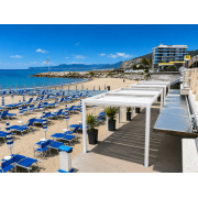 Pergola restaurant toile rétractable étanche autoportée
