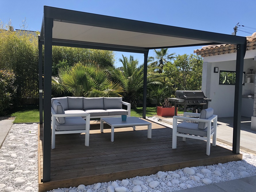 pergola-toile-enroulable-autoportee.jpg